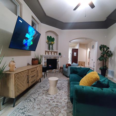 Wonderful, Plush & Luxurious 3 Bed Room Home El Paso Bagian luar foto