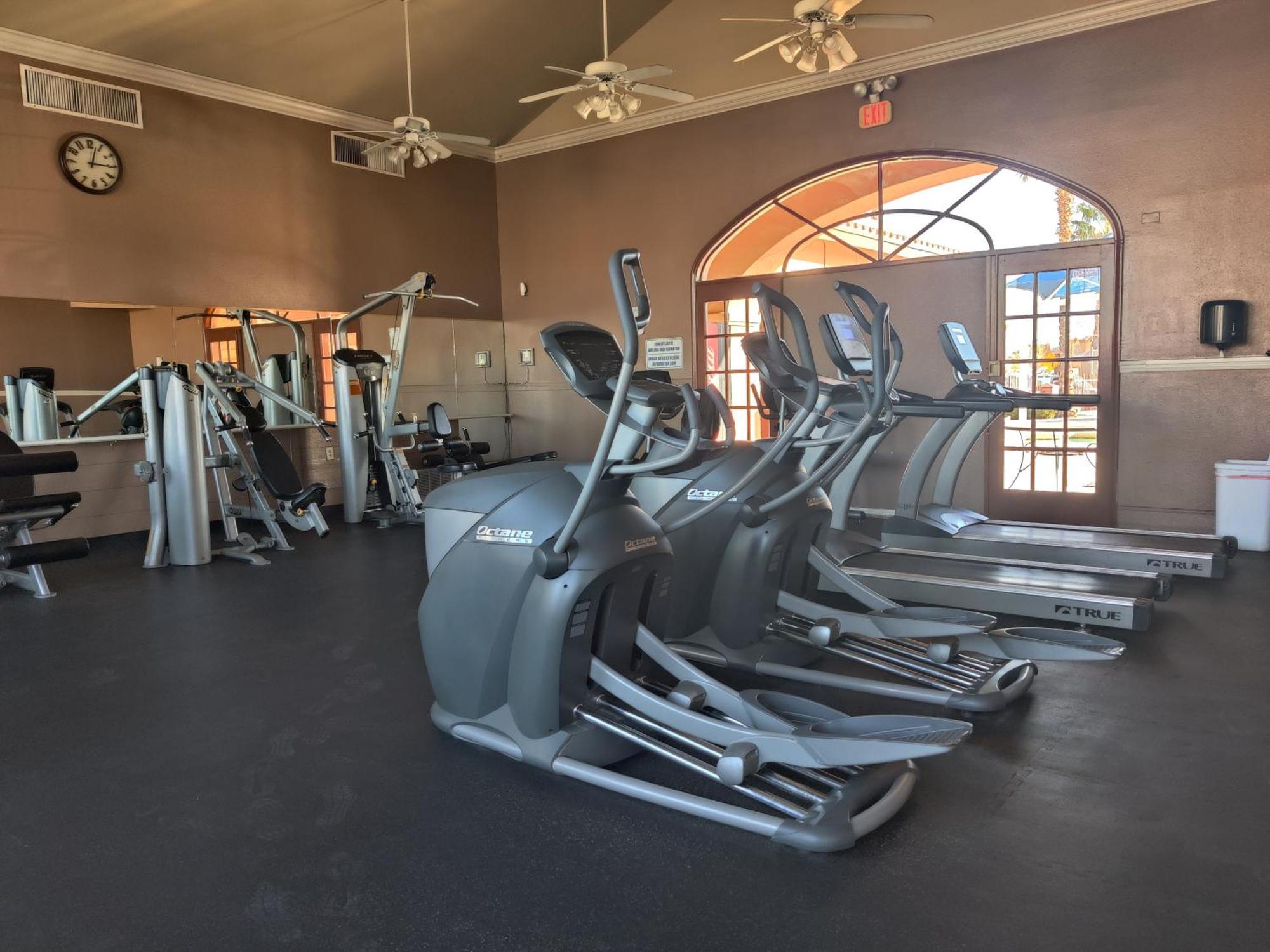Wonderful, Plush & Luxurious 3 Bed Room Home El Paso Bagian luar foto