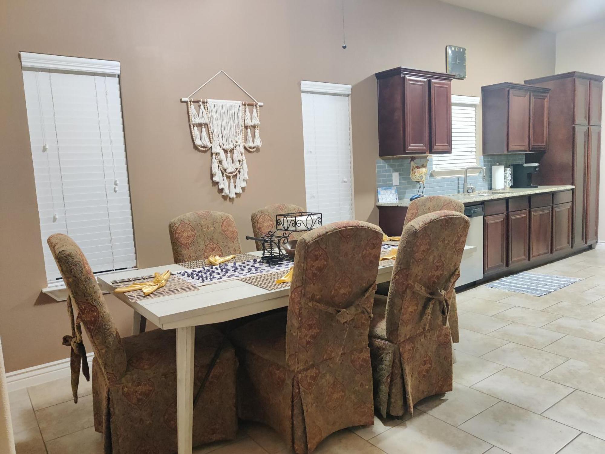 Wonderful, Plush & Luxurious 3 Bed Room Home El Paso Bagian luar foto