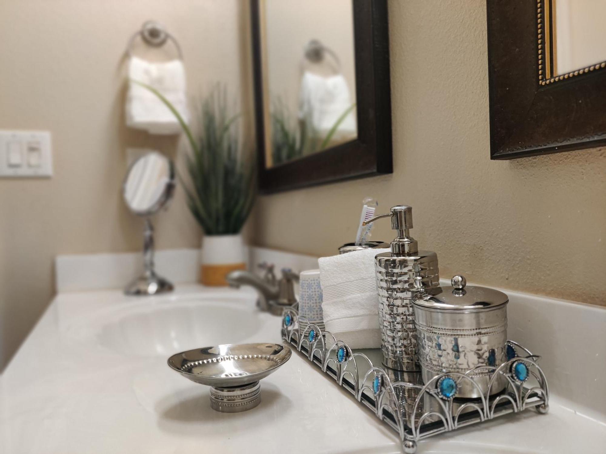 Wonderful, Plush & Luxurious 3 Bed Room Home El Paso Bagian luar foto